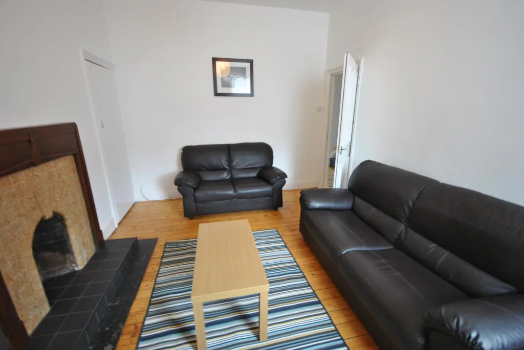 5 bedroom property for rent