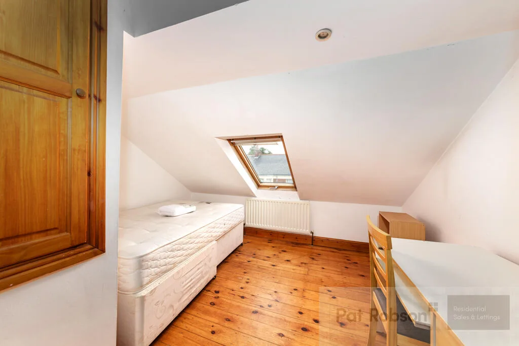 6 bedroom property for rent