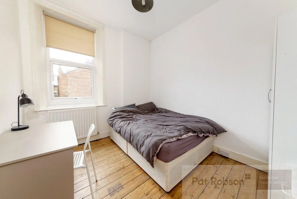 5 bedroom property for rent