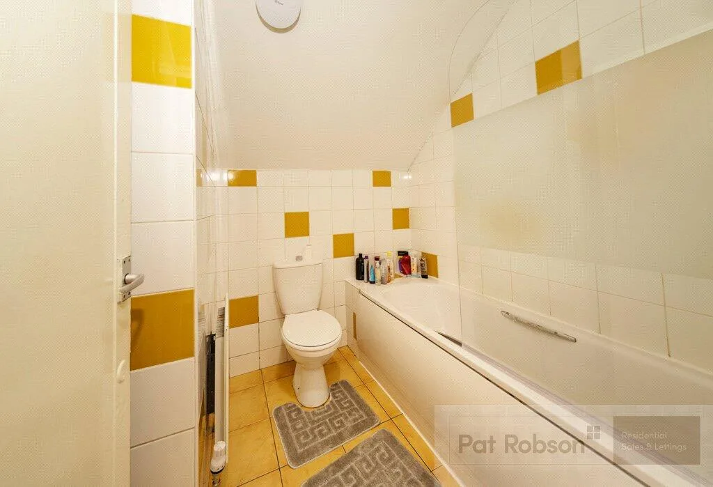 5 bedroom property for rent