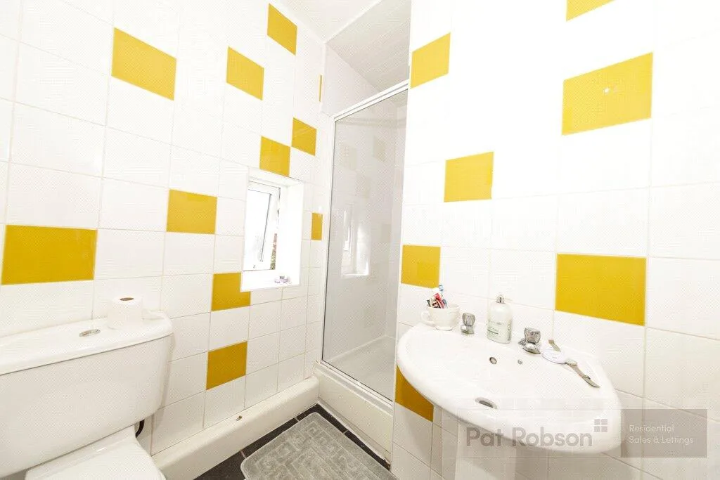 5 bedroom property for rent