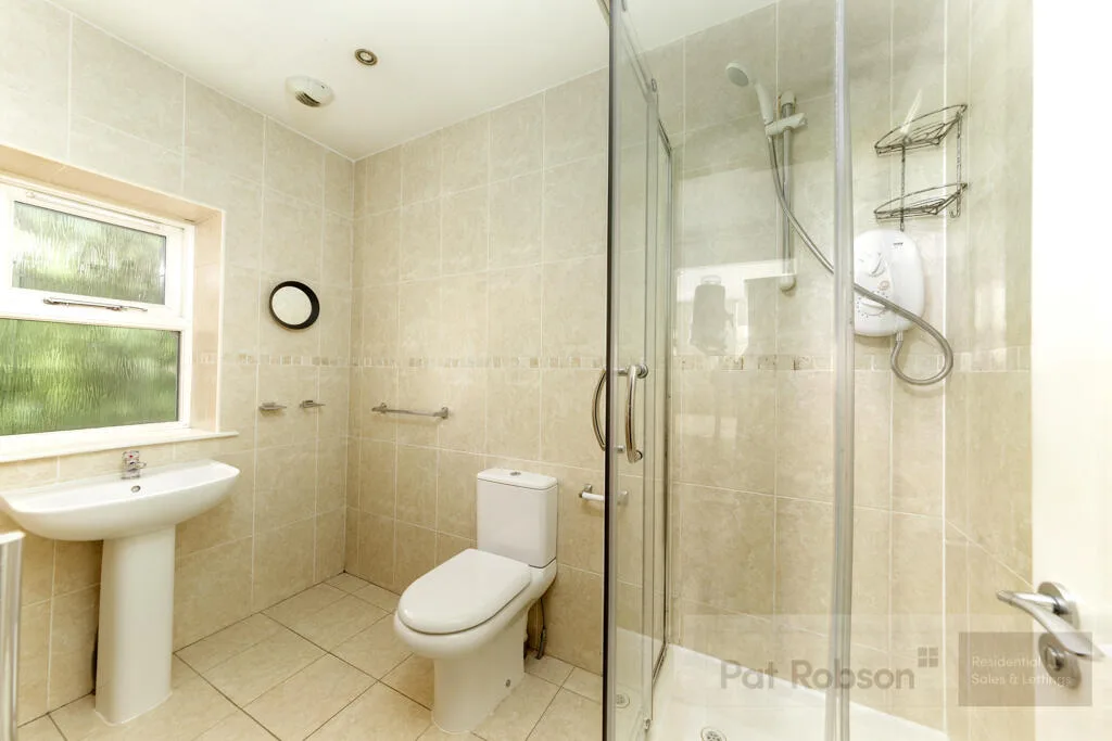 5 bedroom apartment for rent
