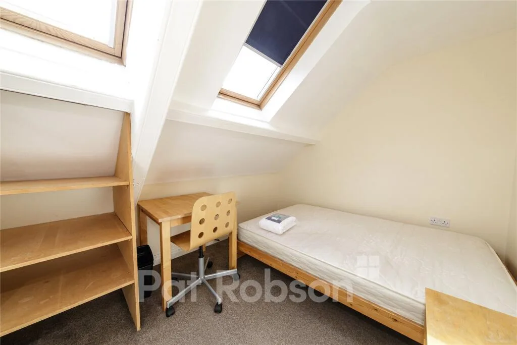 5 bedroom property for rent