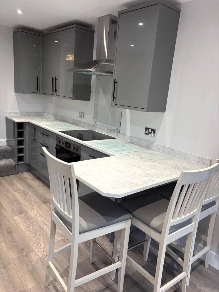 6 bedroom apartment for rent