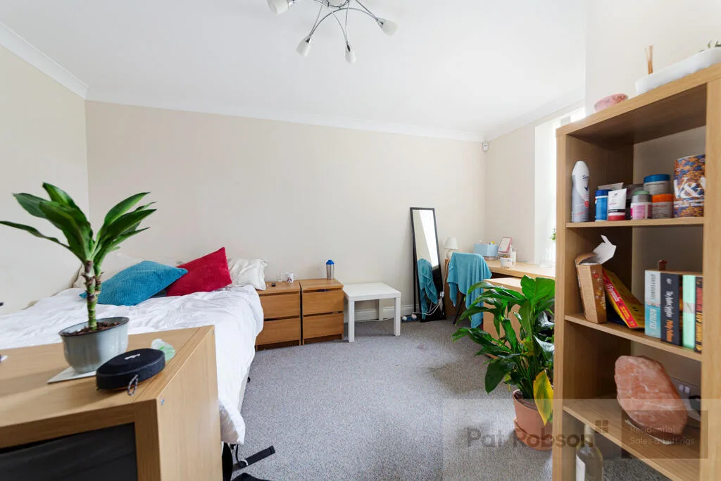4 bedroom apartment for rent