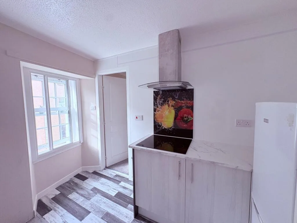 2 bedroom flat for rent