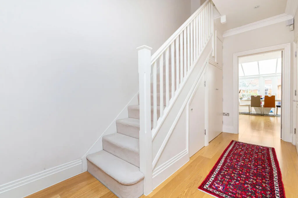 4 bedroom semi-detached house for rent