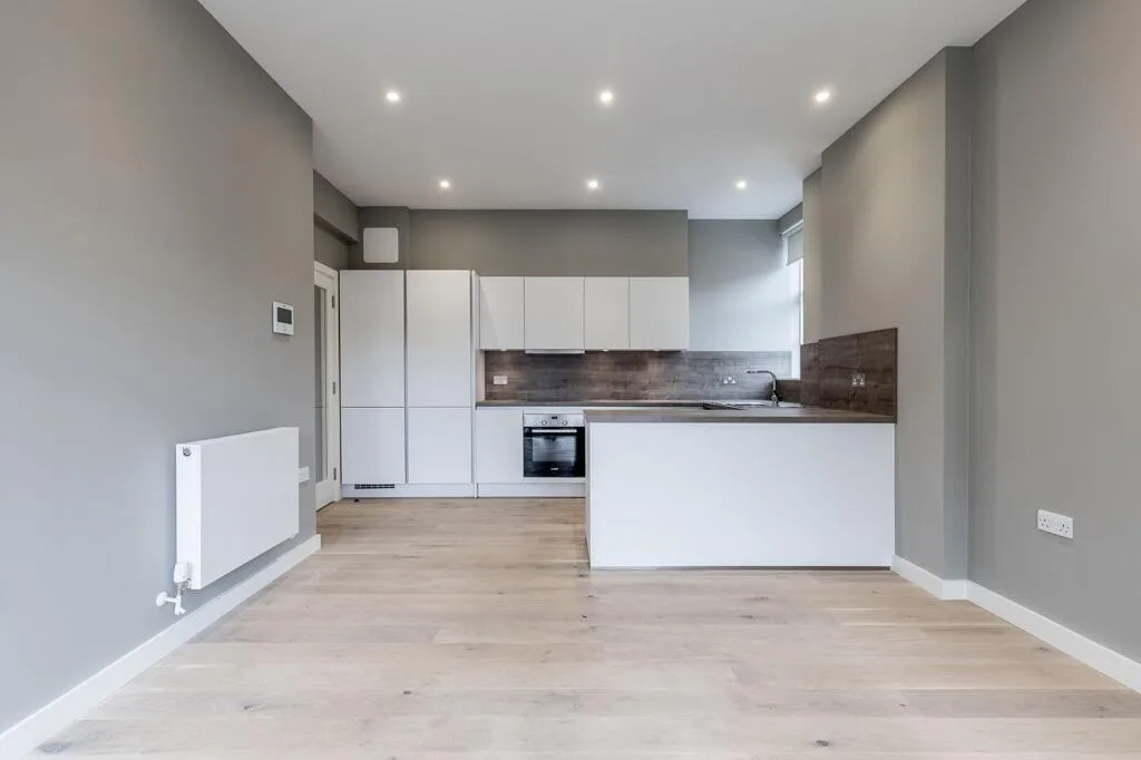 2 bedroom ground floor flat for rent