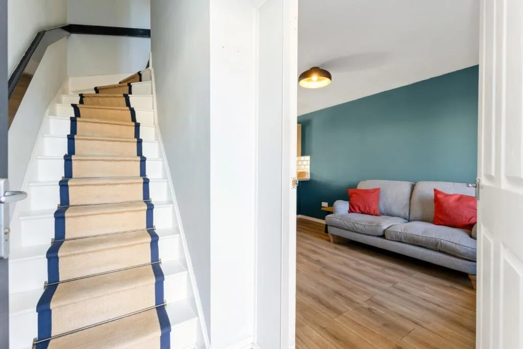 2 bedroom semi-detached house for rent