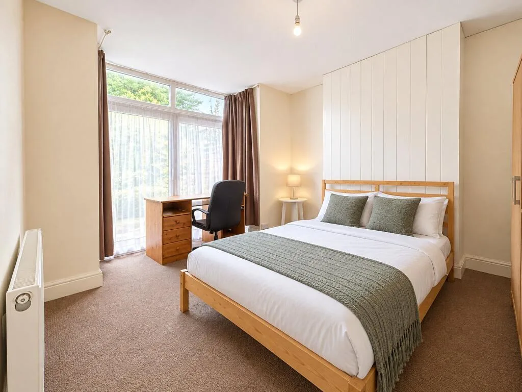 4 bedroom semi-detached house for rent