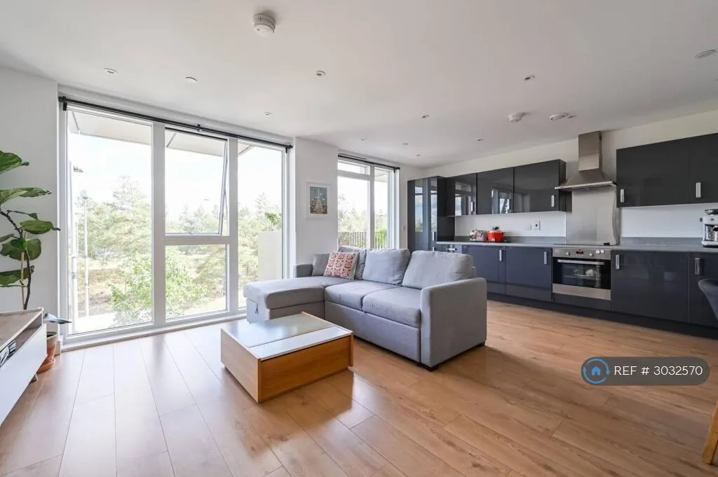 3 bedroom flat for rent