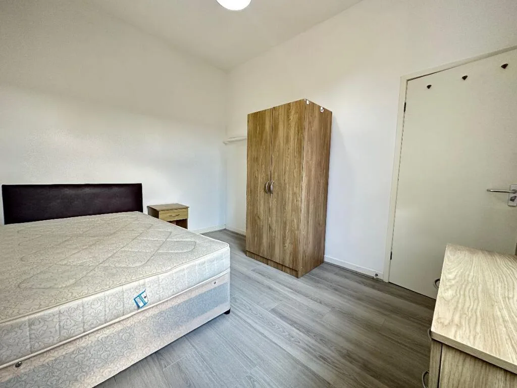 4 bedroom terraced house for rent