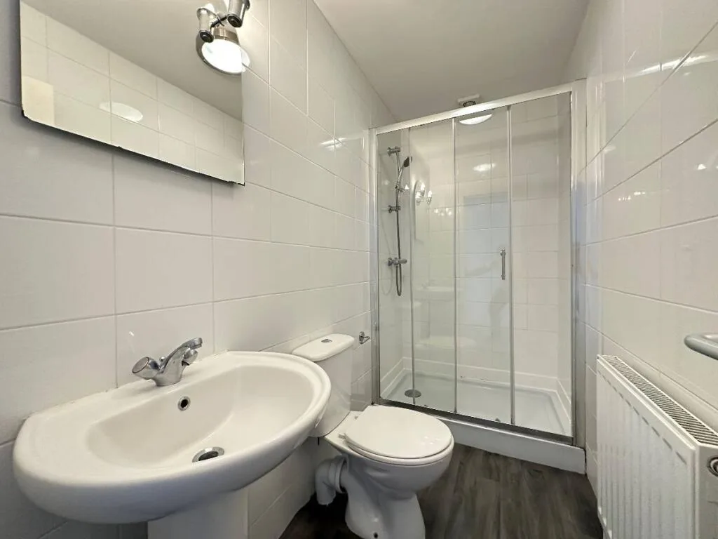 4 bedroom terraced house for rent
