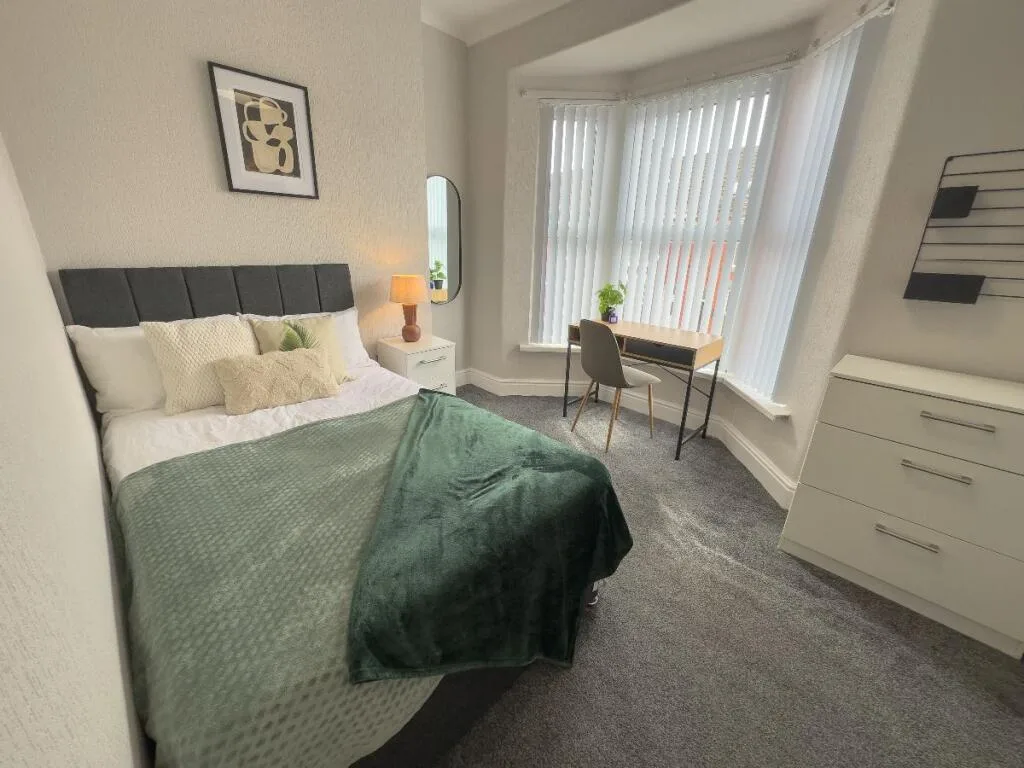 4 bedroom terraced house for rent