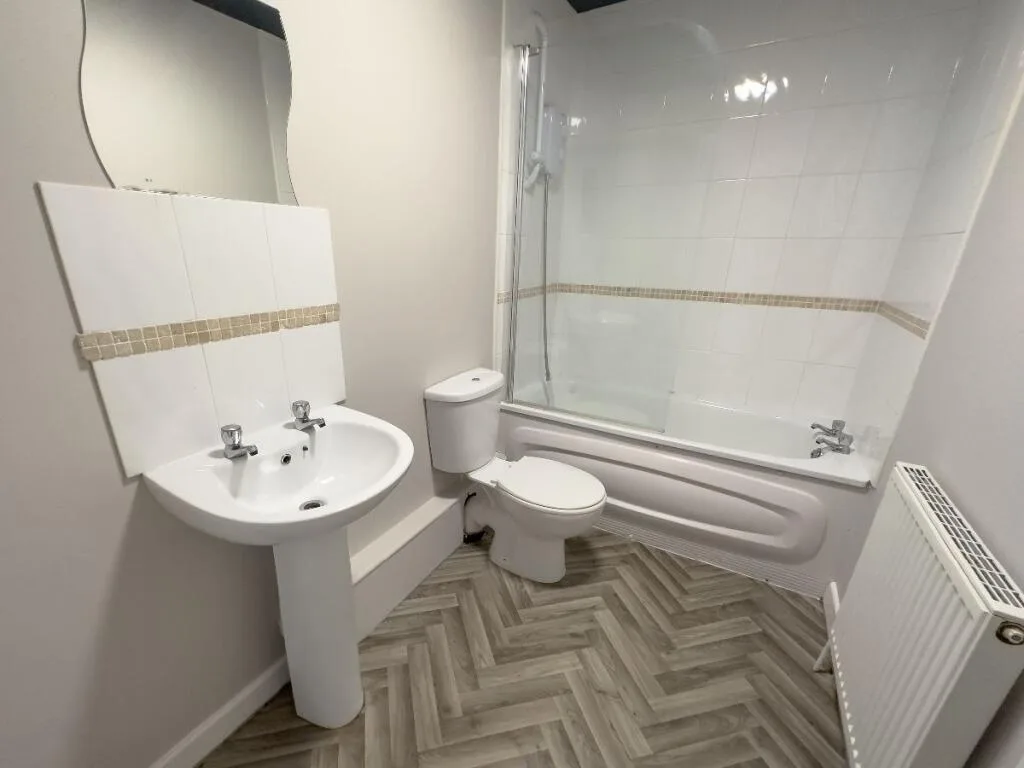 4 bedroom terraced house for rent