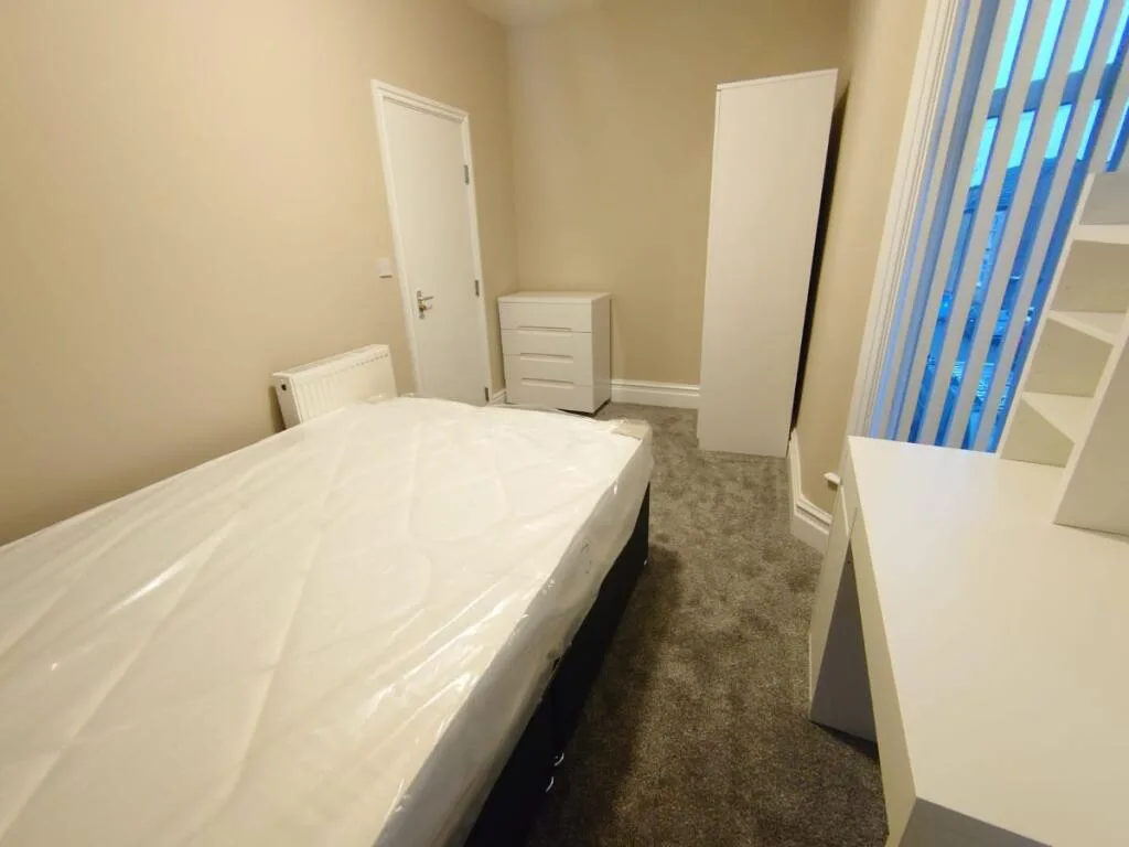 4 bedroom terraced house for rent