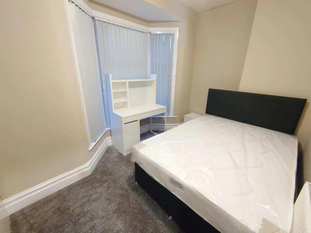 4 bedroom terraced house for rent