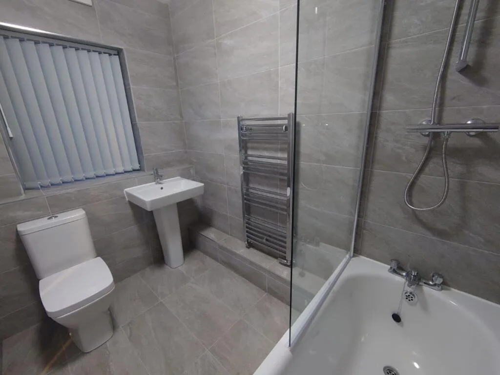4 bedroom terraced house for rent