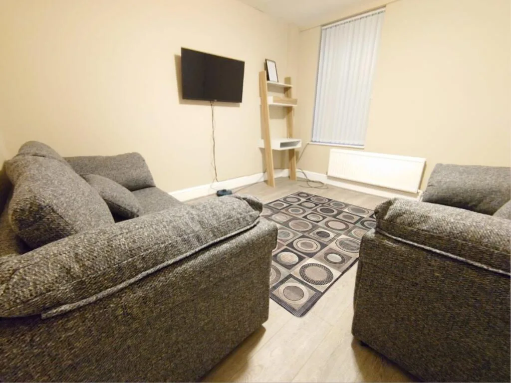 4 bedroom terraced house for rent