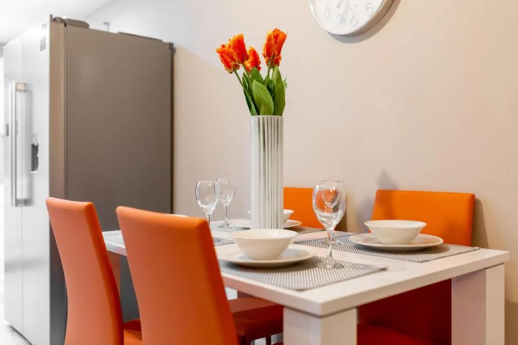 5 bedroom terraced house for rent