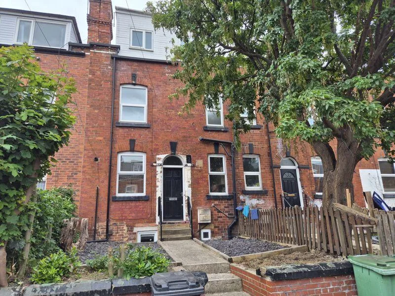 4 bedroom terraced house for rent