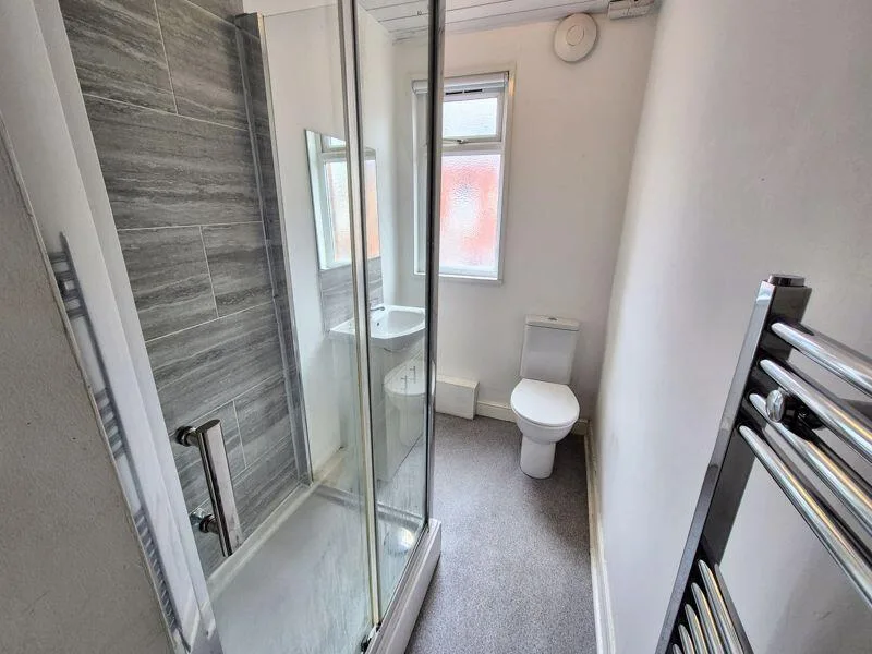 4 bedroom terraced house for rent