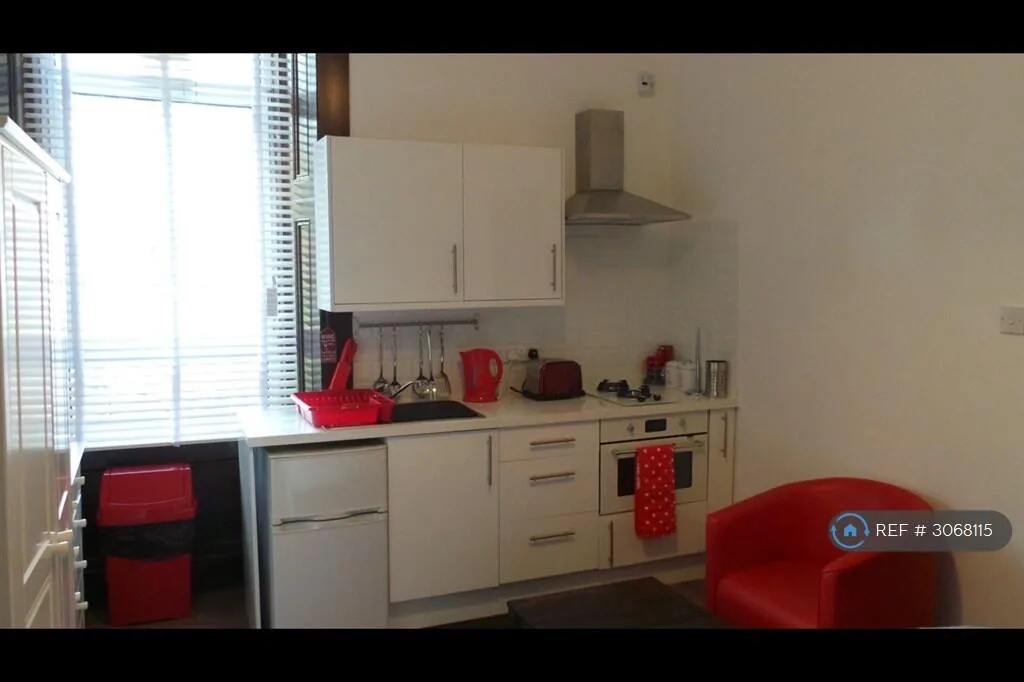 Studio flat for rent