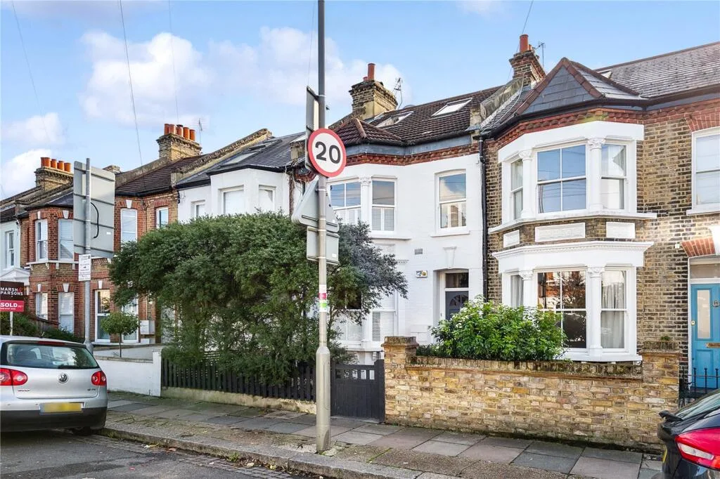 3 bedroom terraced house for rent