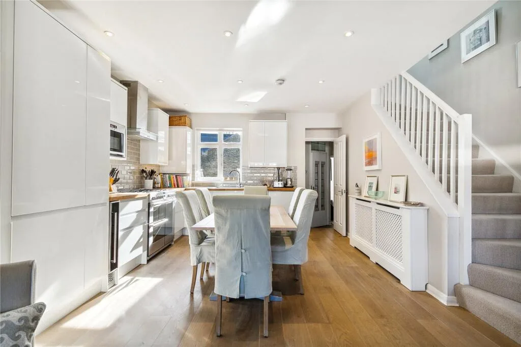 3 bedroom terraced house for rent