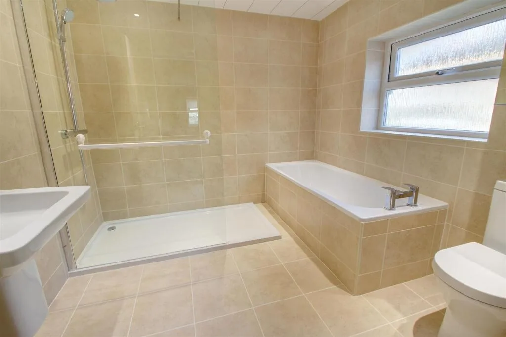 5 bedroom barn conversion for rent