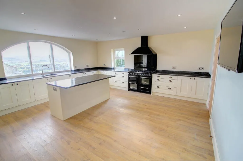 5 bedroom barn conversion for rent