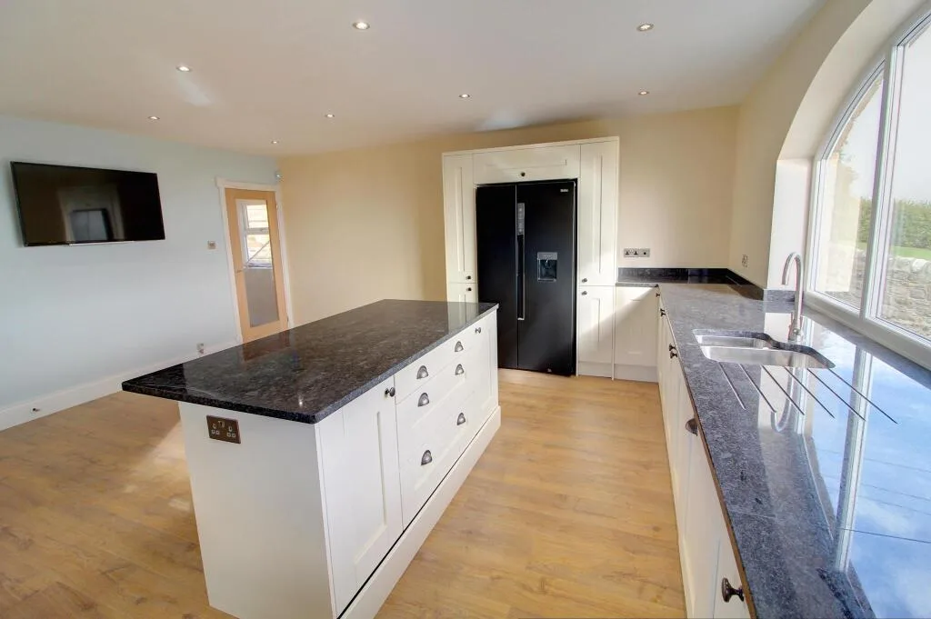5 bedroom barn conversion for rent