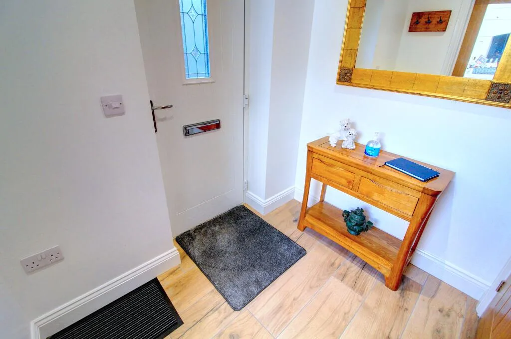 3 bedroom cottage for rent