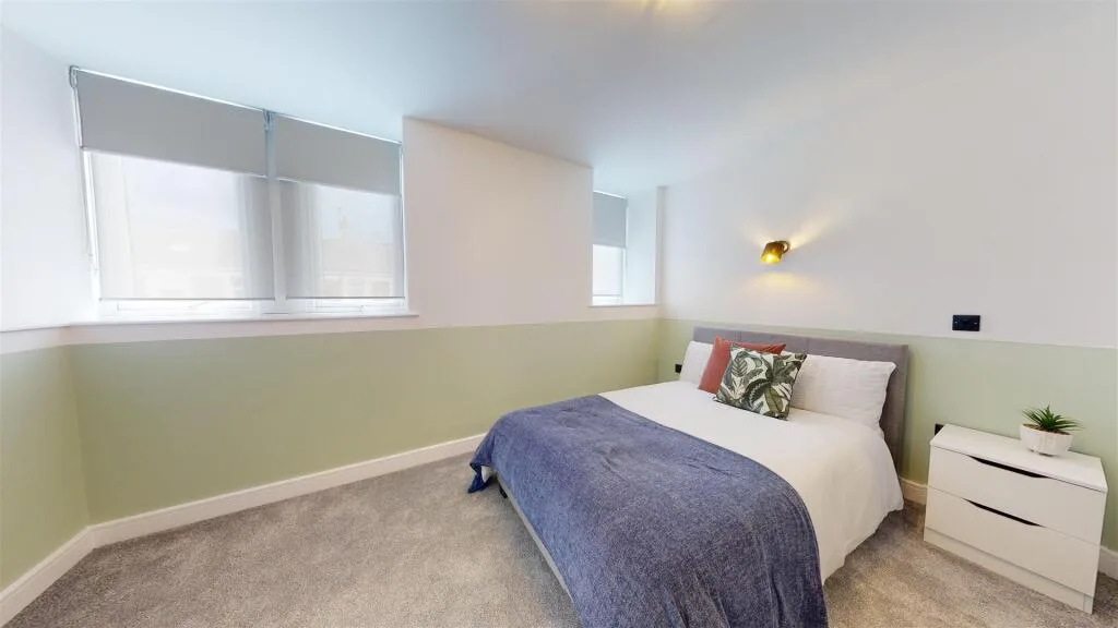 8 bedroom house for rent