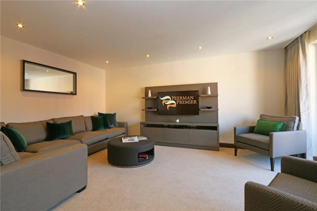 2 bedroom property for rent