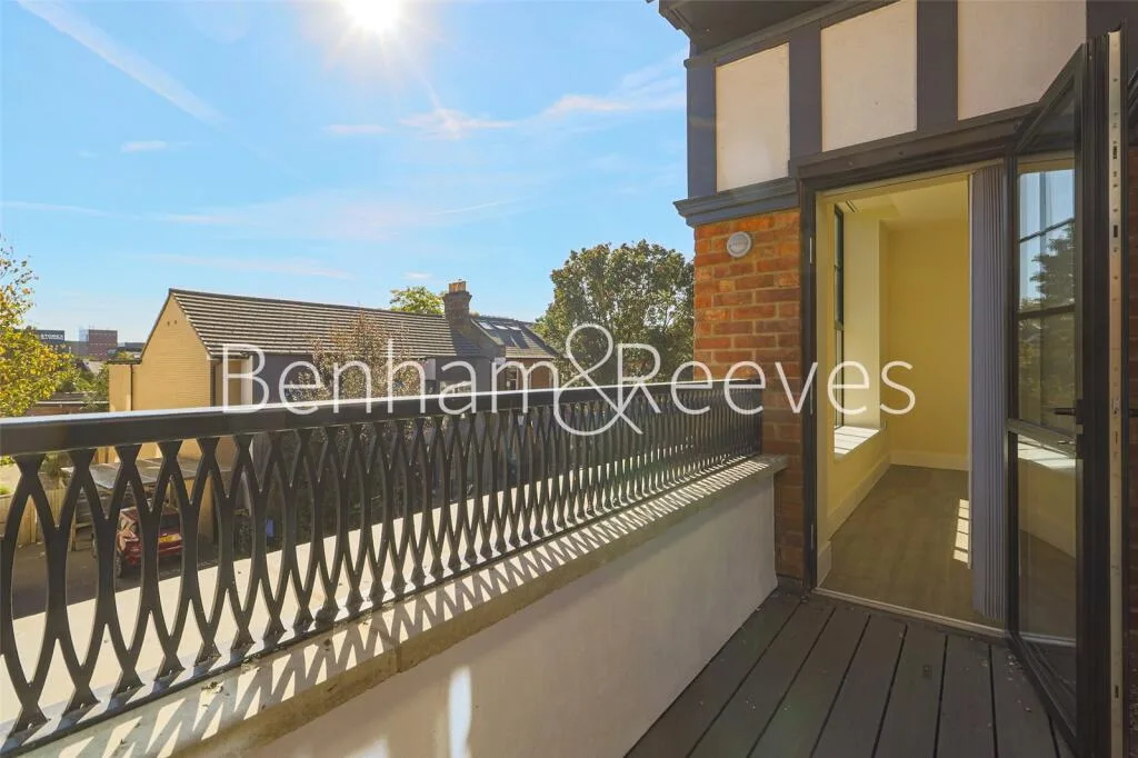 3 bedroom apartment for rent