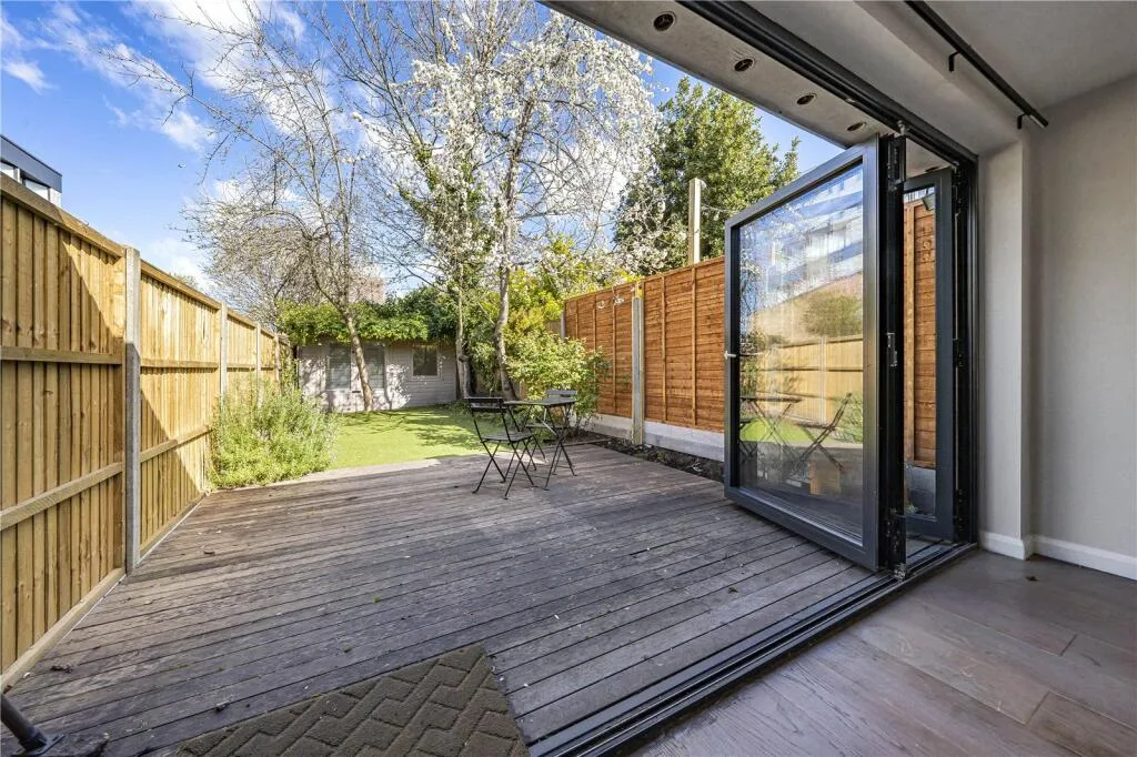 3 bedroom terraced house for rent
