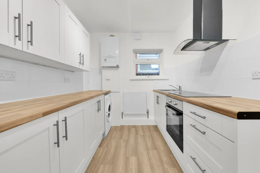 3 bedroom flat for rent