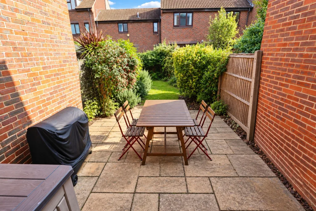 2 bedroom terraced house for rent