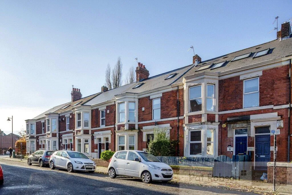 3 bedroom property for rent