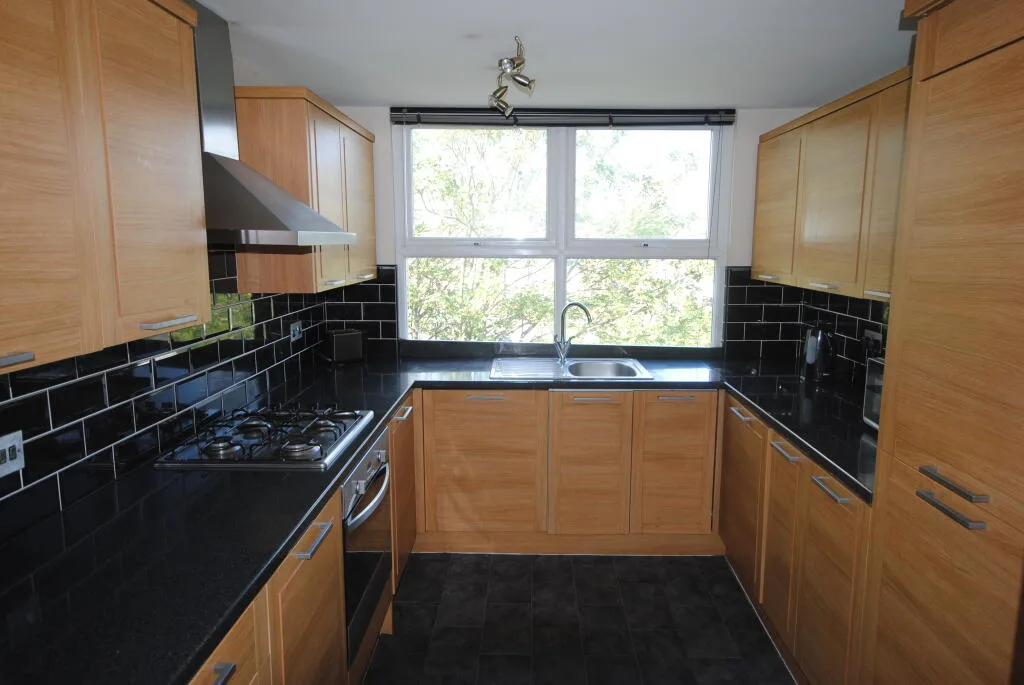 4 bedroom apartment for rent