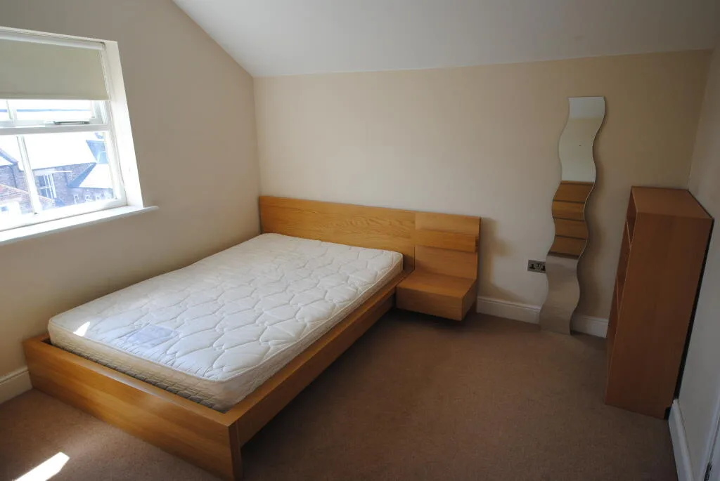4 bedroom apartment for rent
