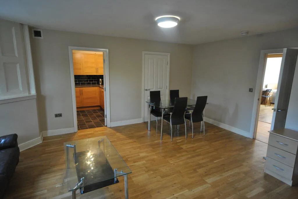 4 bedroom apartment for rent