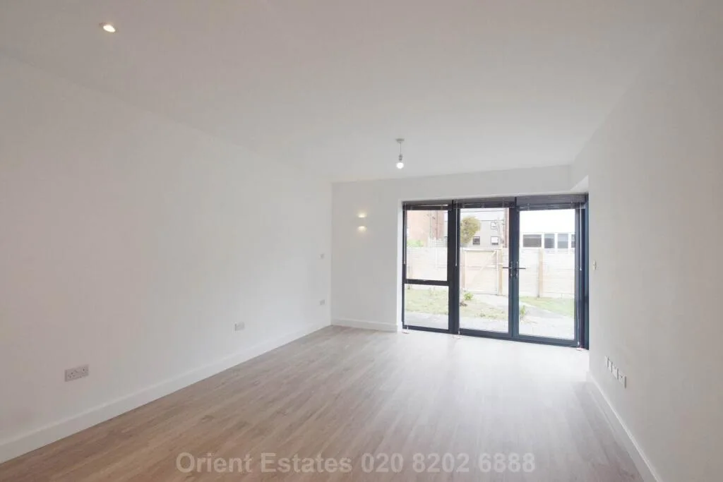 4 bedroom bungalow for rent