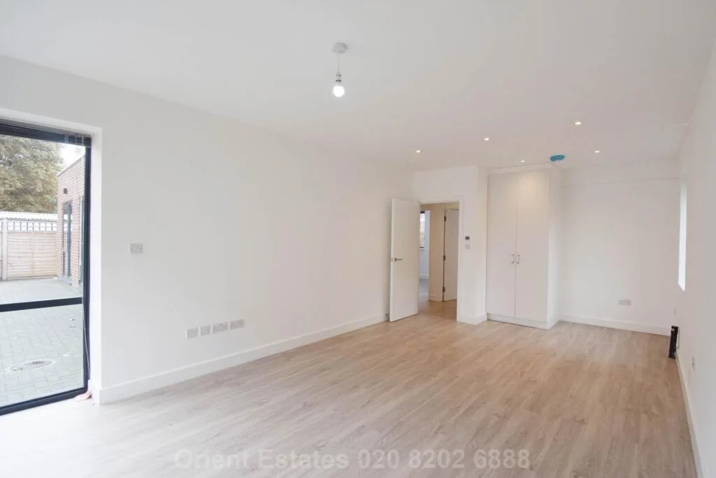 4 bedroom bungalow for rent
