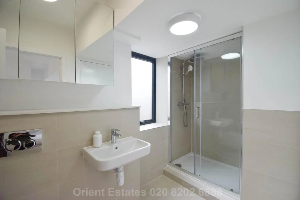 4 bedroom bungalow for rent