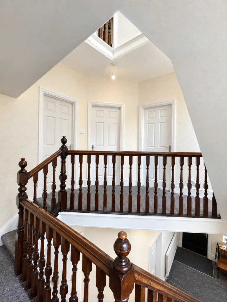 7 bedroom terraced house for rent