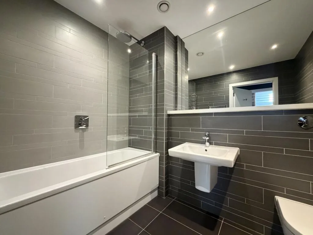 3 bedroom apartment for rent