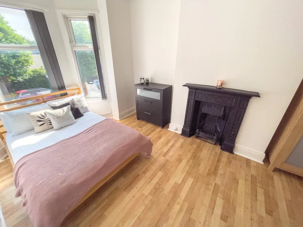 7 bedroom house for rent