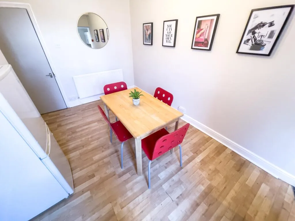 7 bedroom house for rent